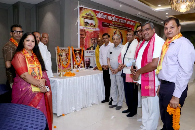 Community members gathered for the ceremonial lamp lighting, photo 24, Shapath Grahan, 4 July 2026